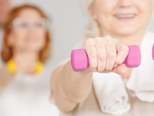 Sport und Bewegung helfen die Symptome des Fatigue Syndrom bei Krebs zu lindern.